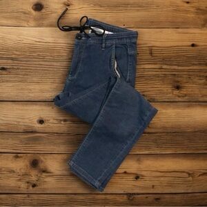 Women's Classic Blue Straight Leg Jeans